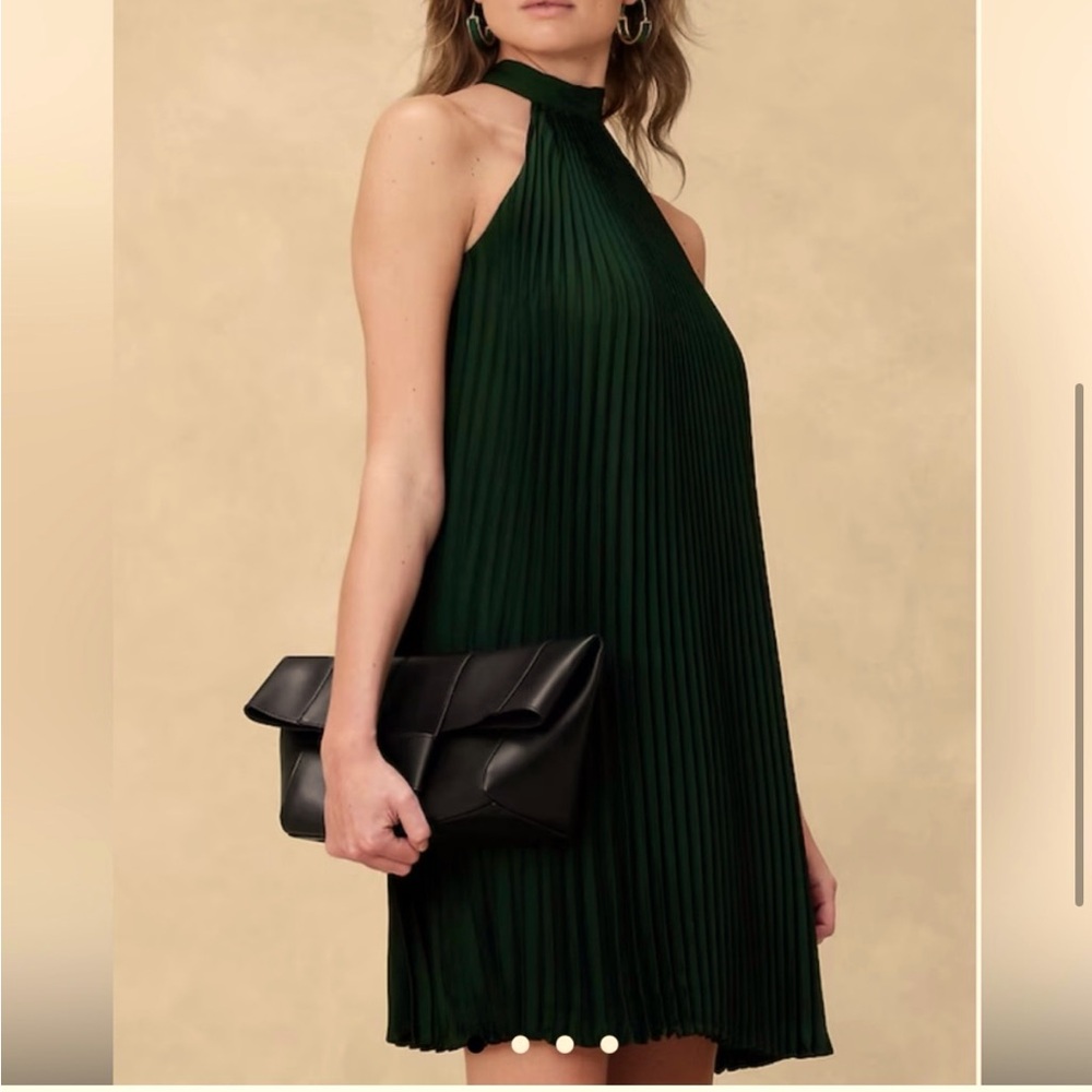 Banana Republic Dark Green Pleated Mini Dress
